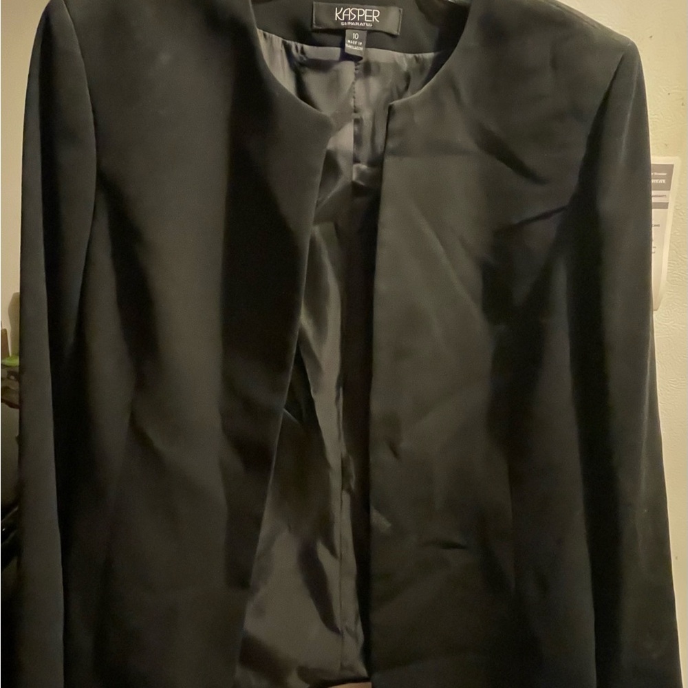 Kasper Women's Elegant Black Blazer